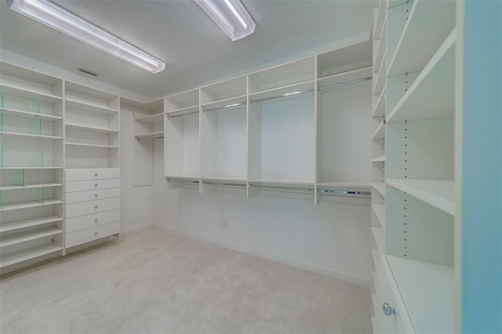 Interior, Walk-in Closets