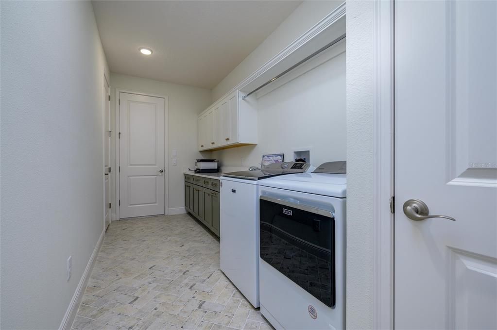 Interior, Recessed Lighting, Washer