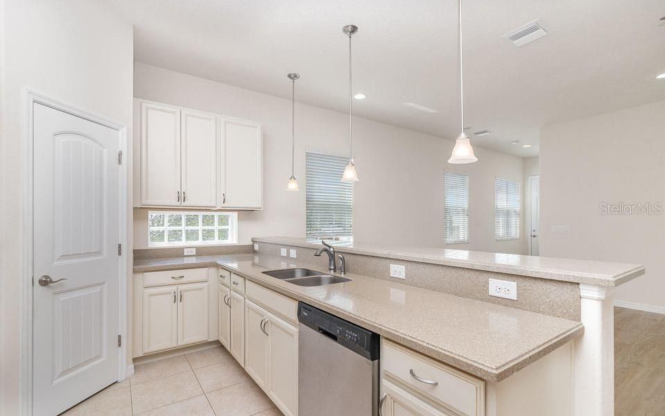 Interior, Kitchen, Pendant Lights, Recessed Lighting