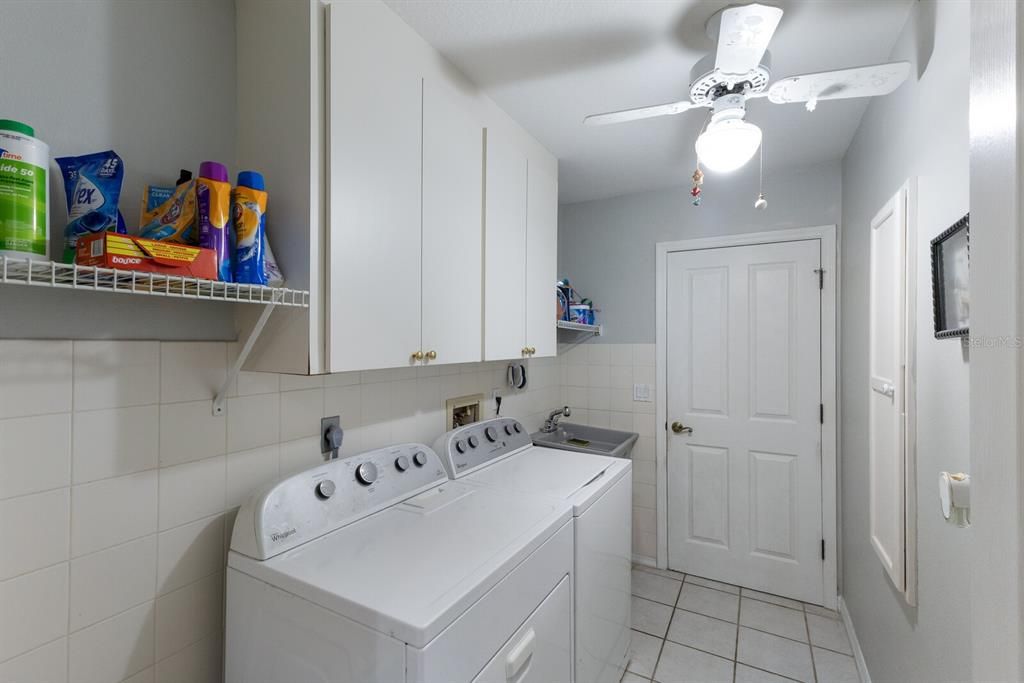 Interior, Washer