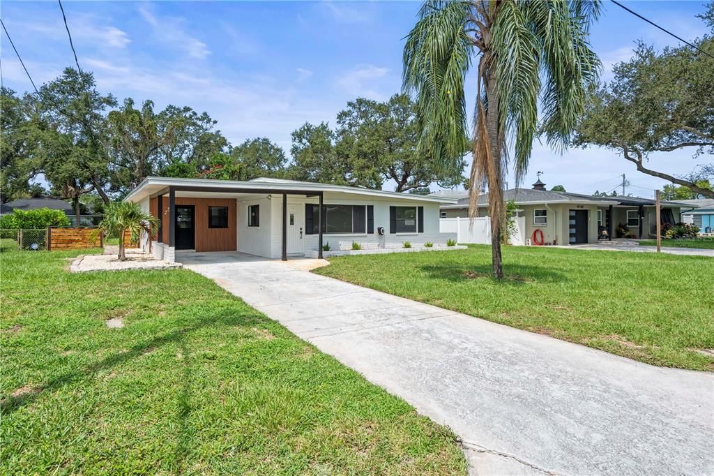 Backyard, Exterior