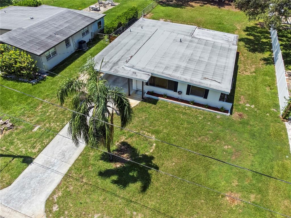 Exterior, Drone