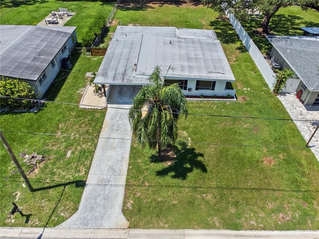 Exterior, Drone