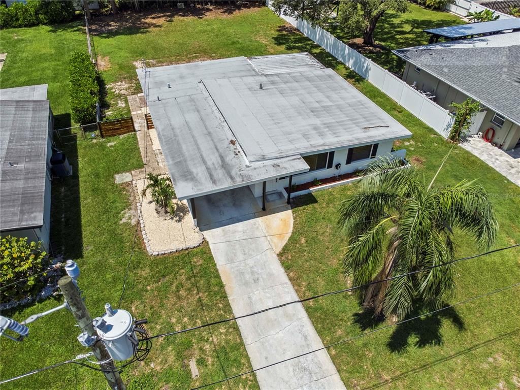 Exterior, Drone