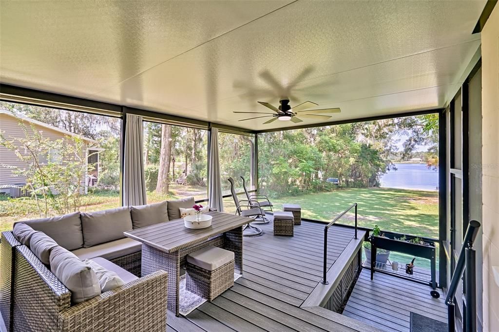 Interior, Living room, Sun Room, Water