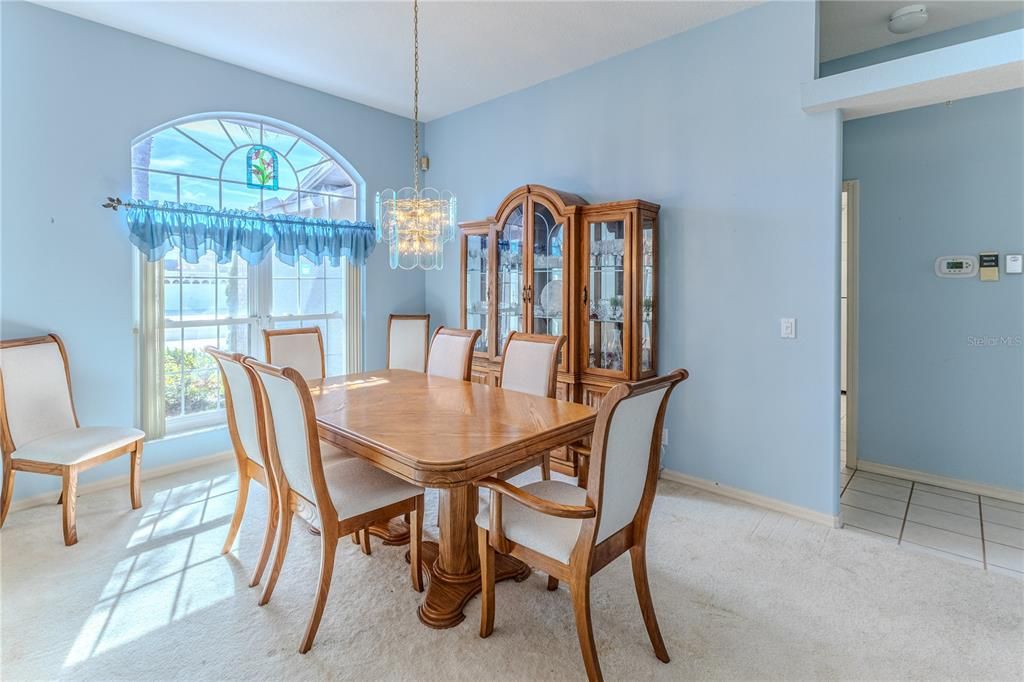 Chandelier, Dining room, Interior, Pendant Lights