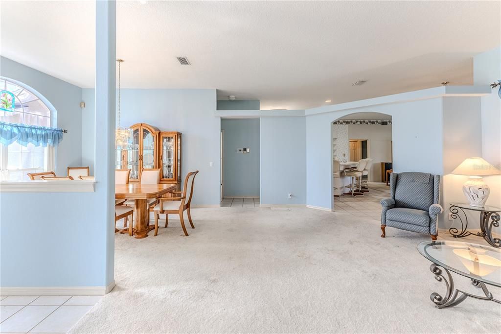 Dining room, Interior, Recessed Lighting