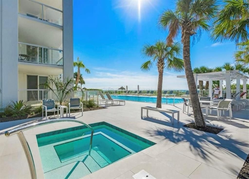Exterior, Pool, Water