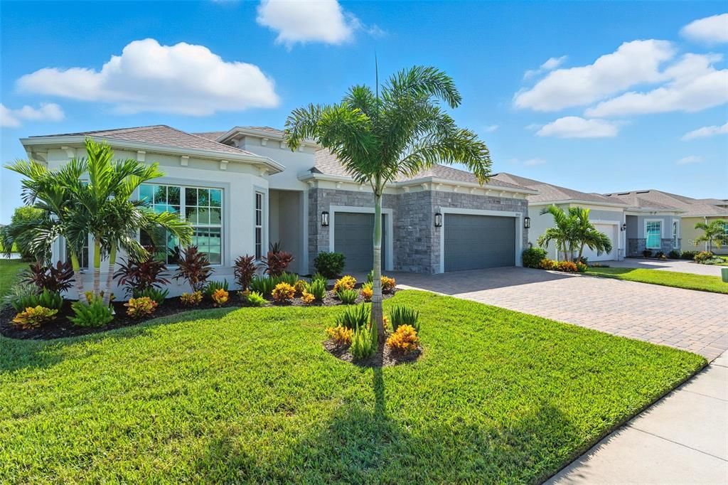 Attached, Backyard, Exterior, Facade, Ranch