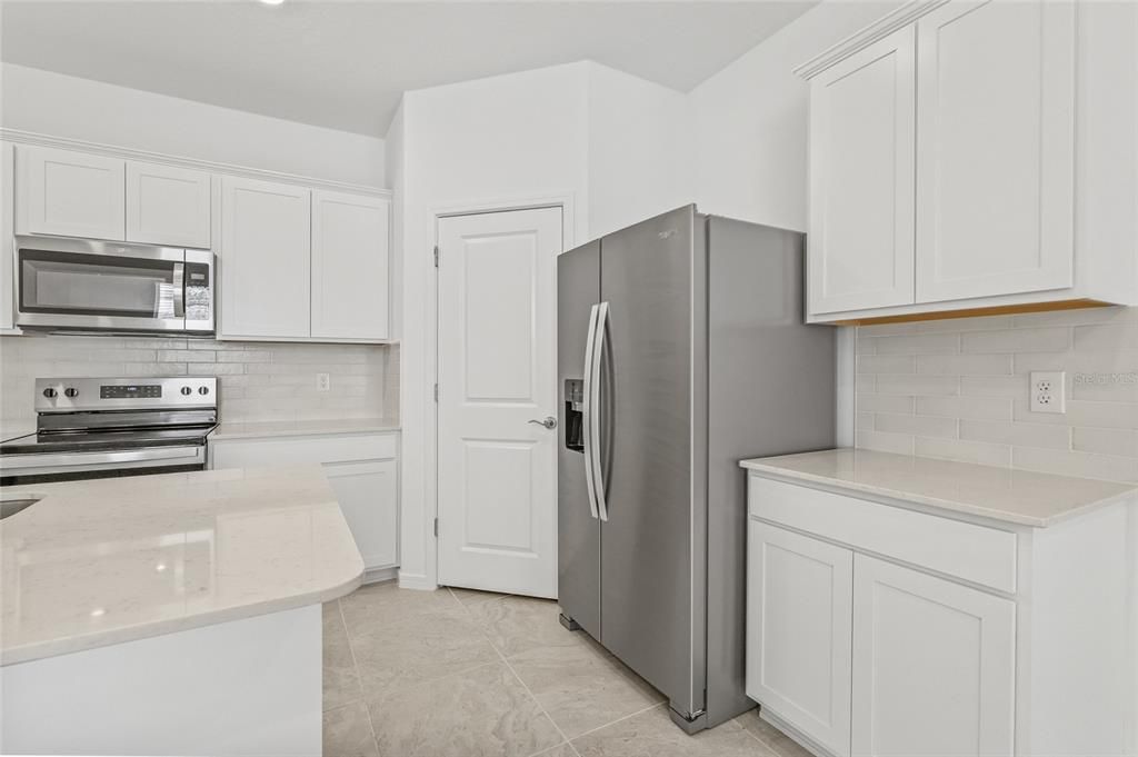 Interior, Kitchen, Stainless Steel Appliances