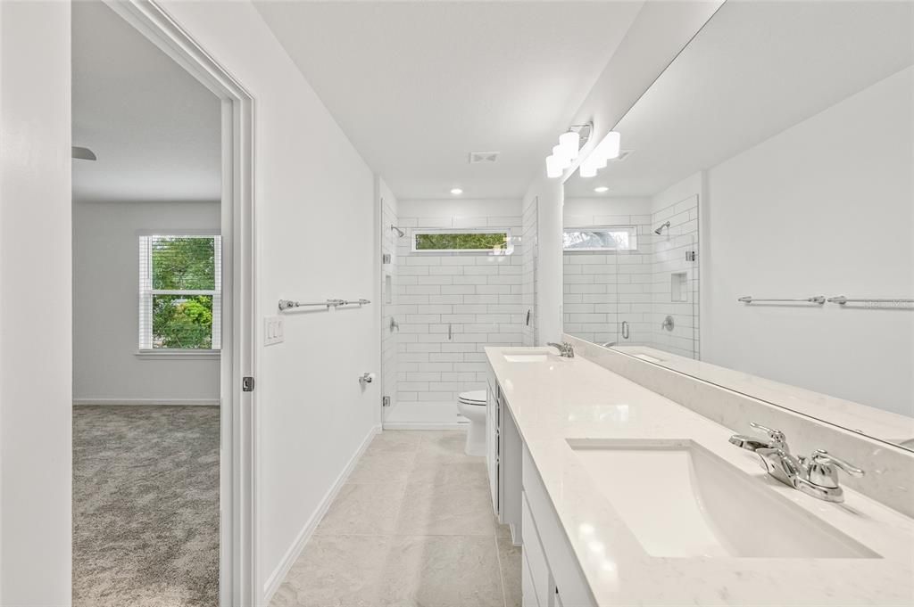 Bathroom, Dual Sink Vanities, Interior, Recessed Lighting