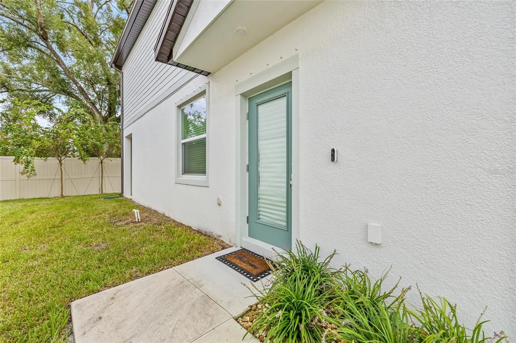 Backyard, Exterior