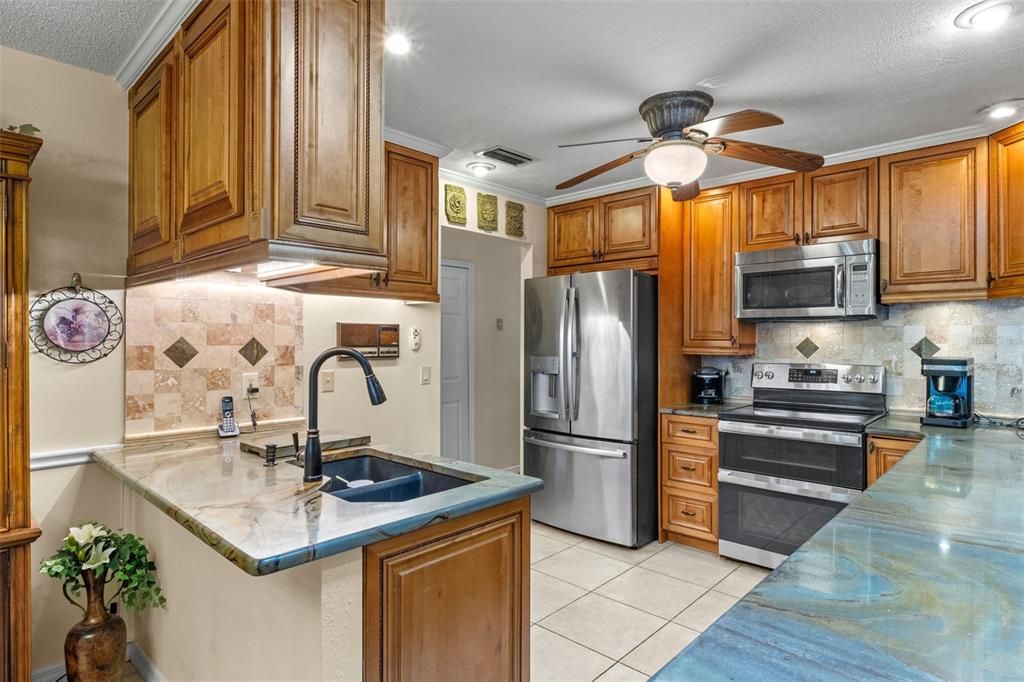 Interior, Kitchen, Recessed Lighting