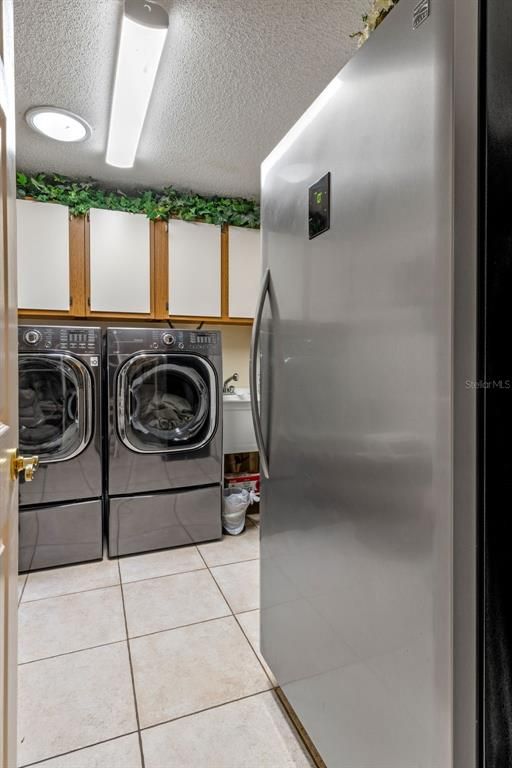 Interior, Recessed Lighting, Washer