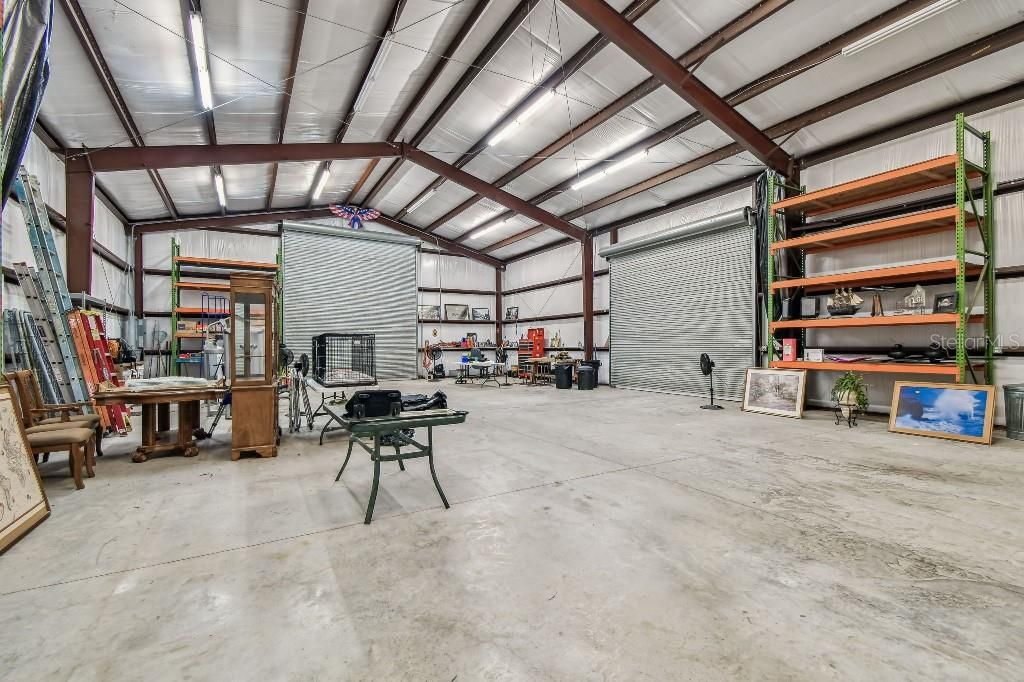 Garage, Interior