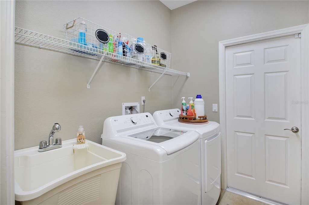 Interior, Washer