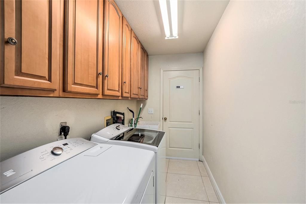 Interior, Washer