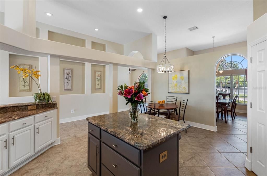 Dining room, Interior, Kitchen, Pendant Lights, Recessed Lighting