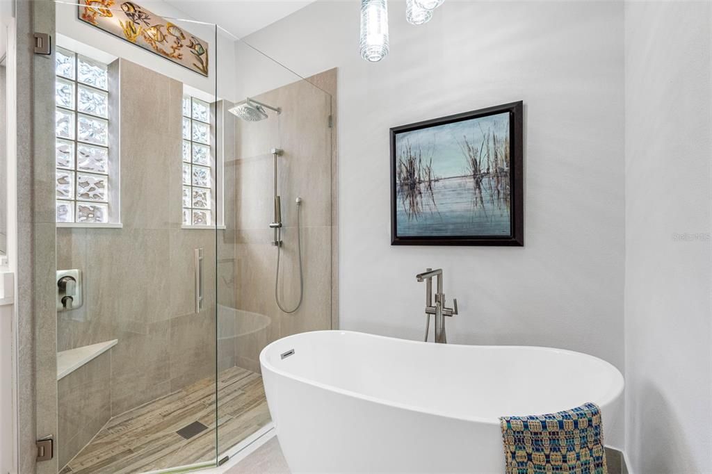 Bathroom, Free Standing Baths, Glass Shower, Interior