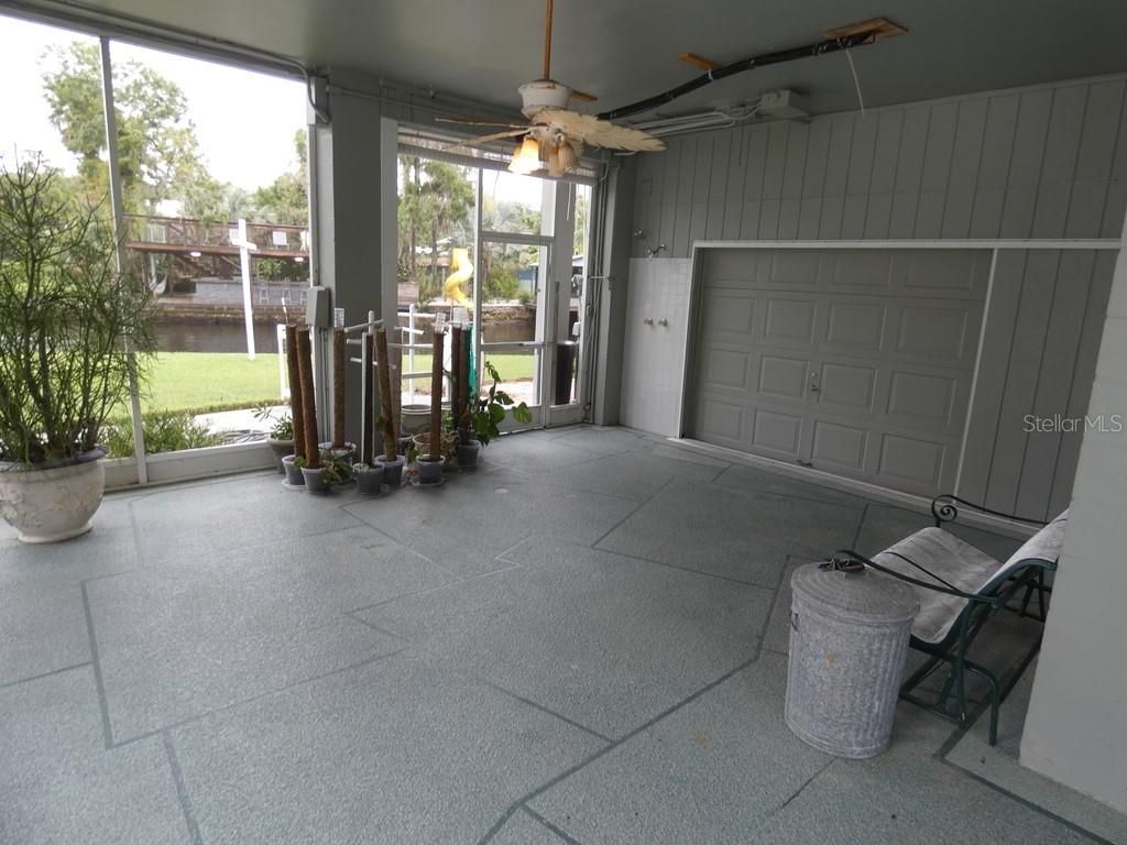 Empty room, Interior, Sun Room