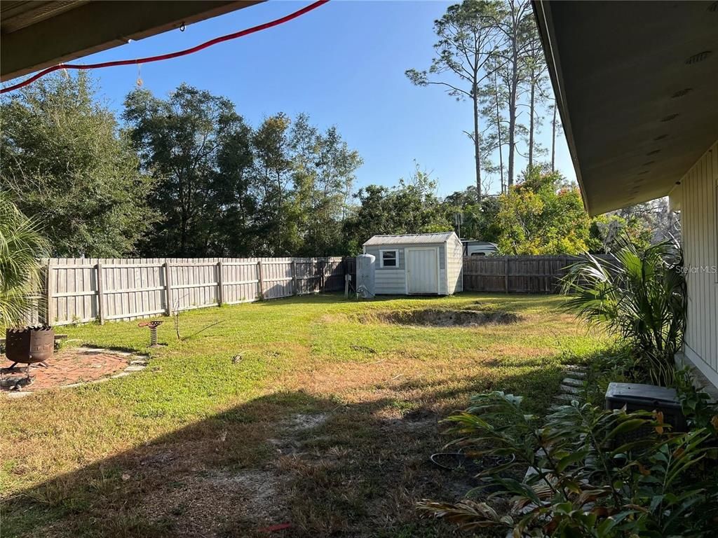 Backyard, Exterior
