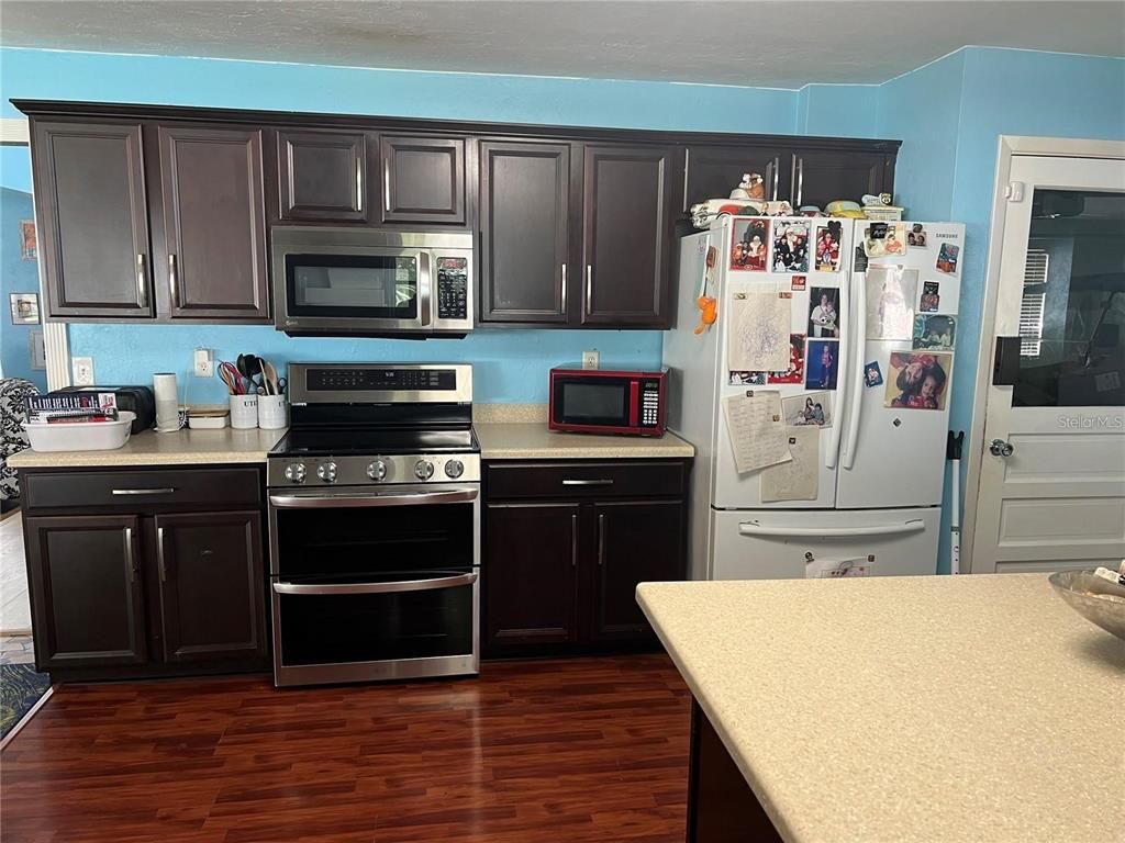 Interior, Kitchen, Stainless Steel Appliances, Wood Texture Flooring