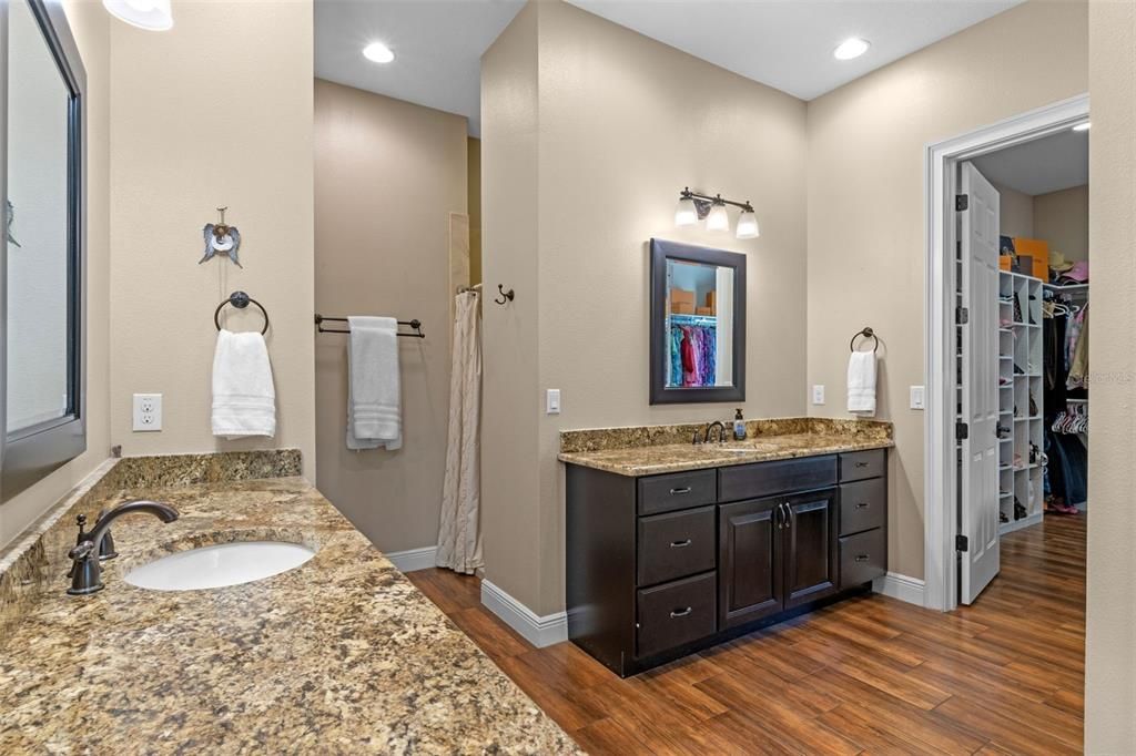 Bathroom, Dual Sink Vanities, Interior, Recessed Lighting, Wood Texture Flooring