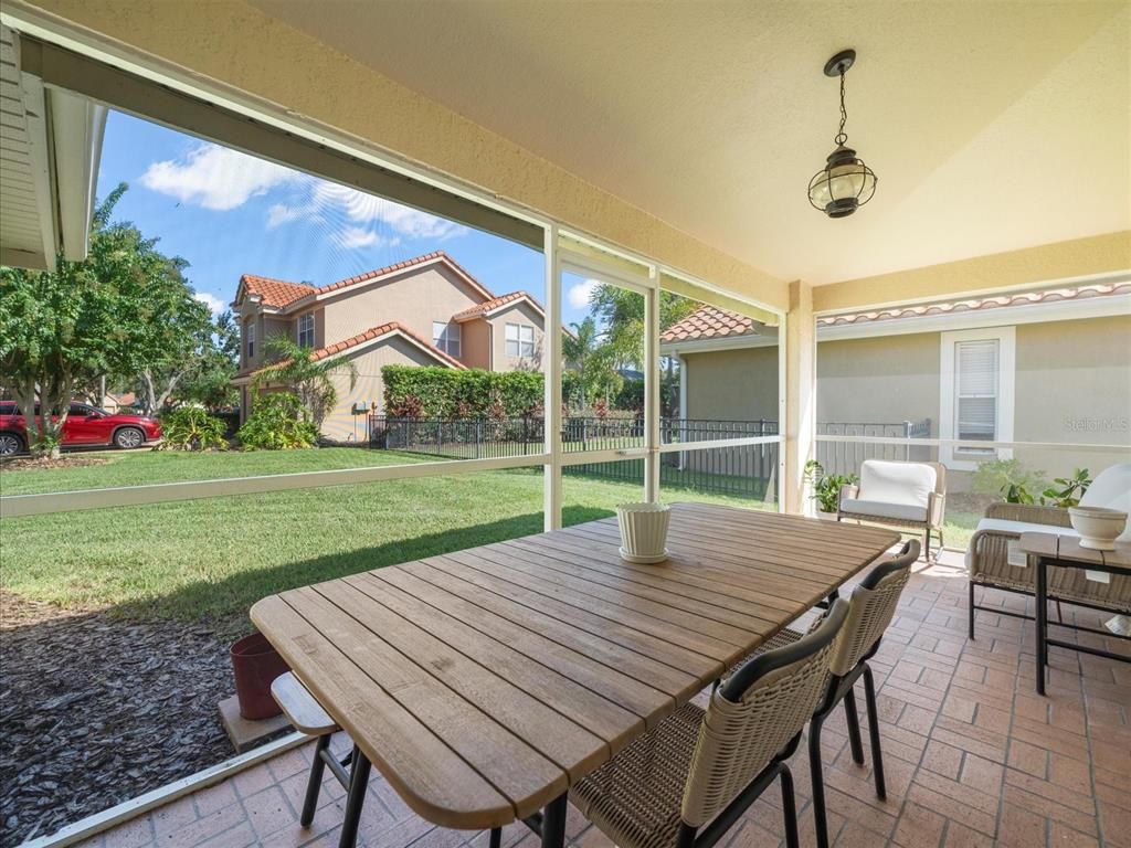 Exterior, Sun Room