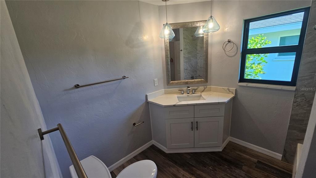 Bathroom, Interior, Pendant Lights, Wood Texture Flooring