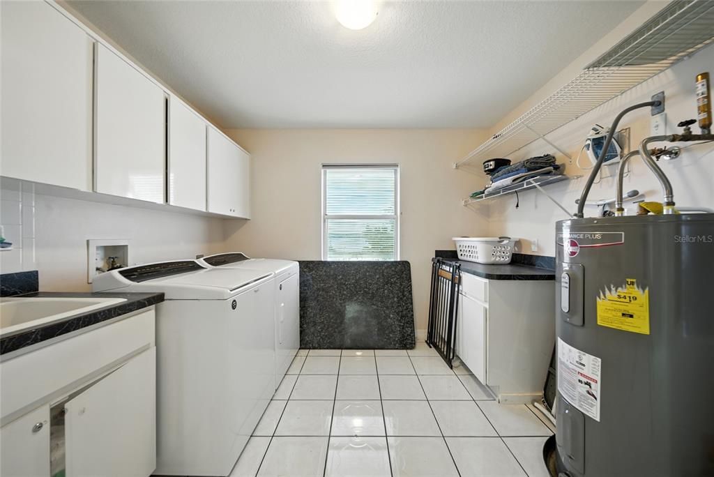 Interior, Washer