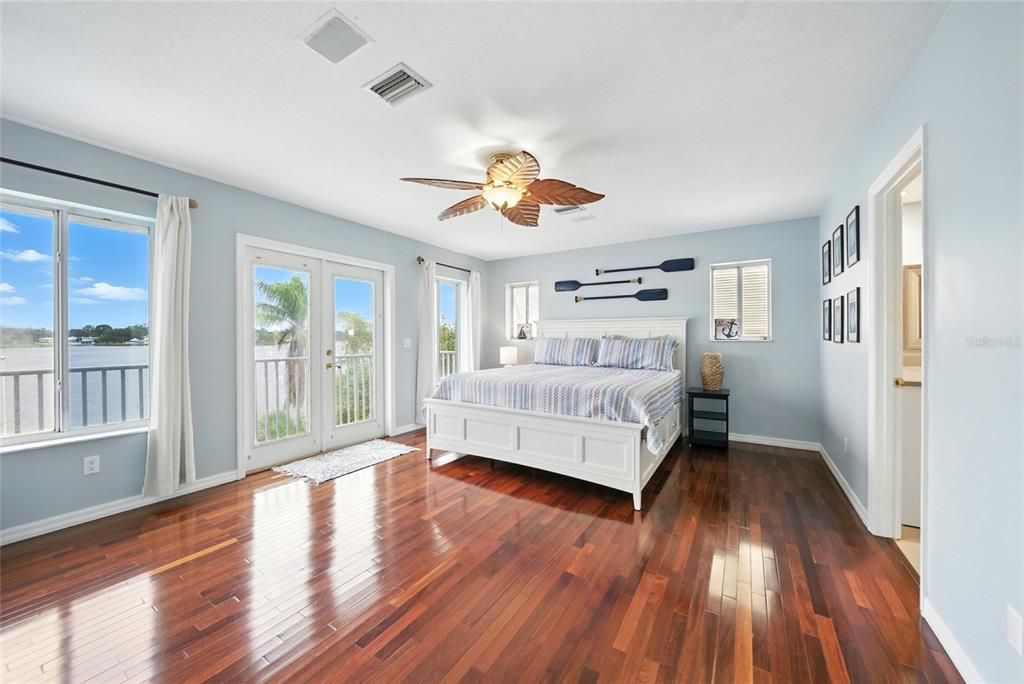 Bedroom, Interior, Water, Wood Texture Flooring
