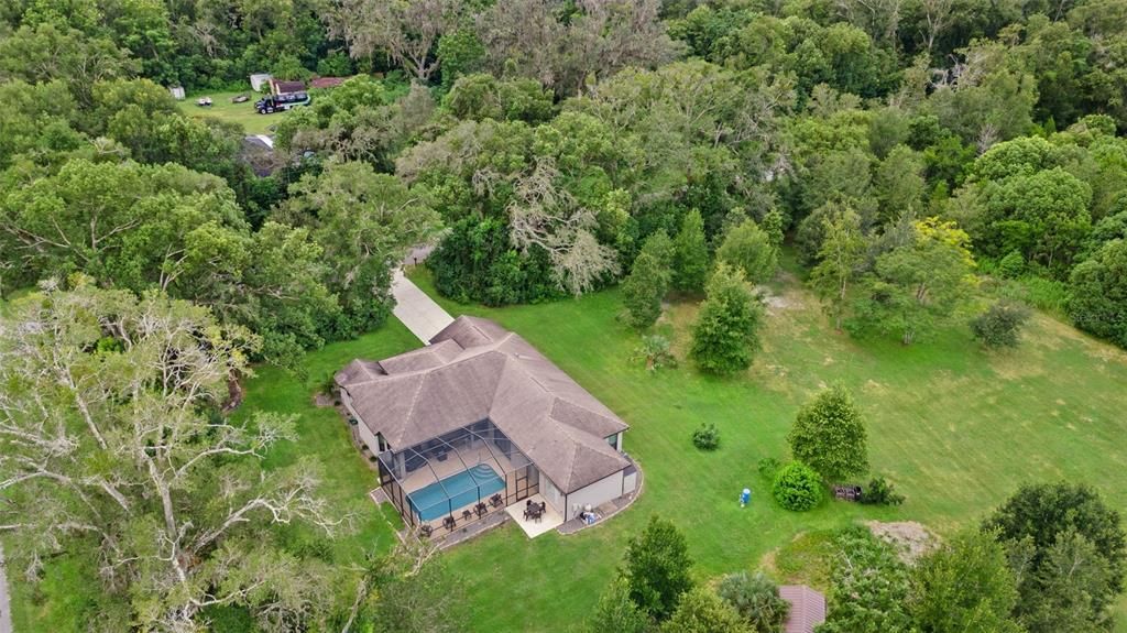Exterior, Drone