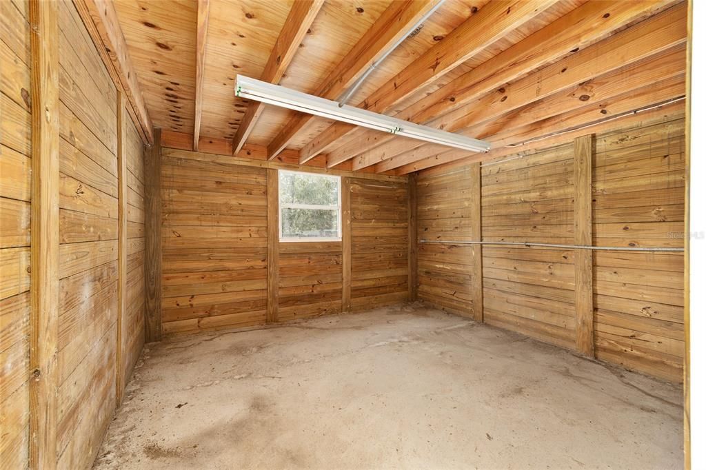 Empty room, Interior, Wooden Beams, Wooden Ceilings, Wooden Walls