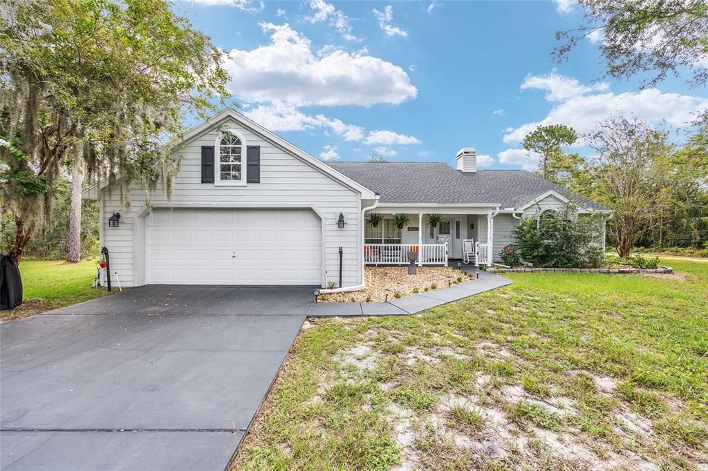 Attached, Backyard, Exterior, Facade, Ranch