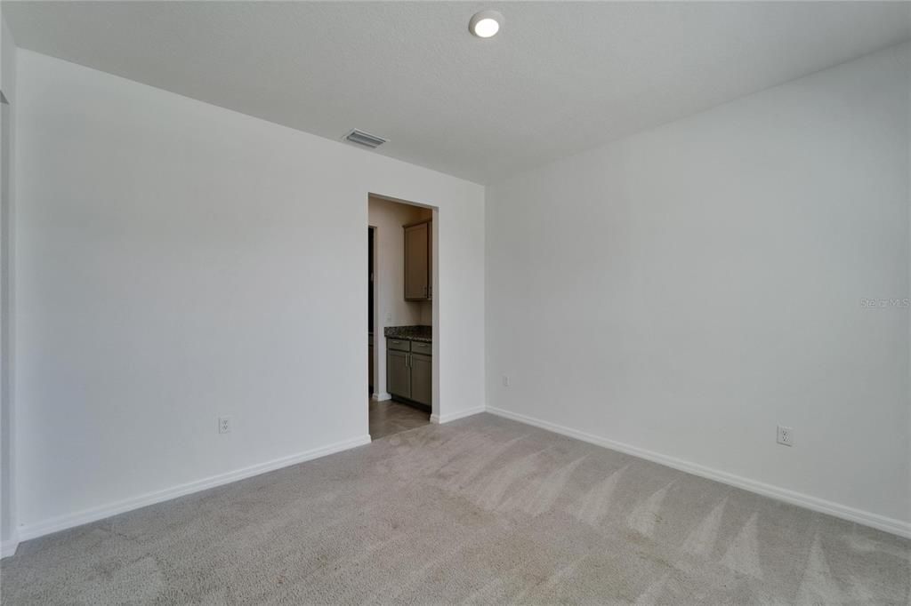 Bathroom, Empty room, Interior, Recessed Lighting