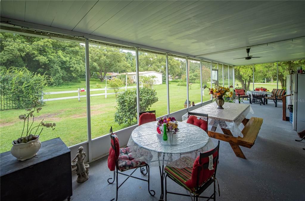 Dining room, Interior, Sun Room