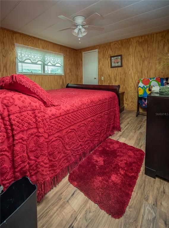Bedroom, Interior, Wood Texture Flooring, Wooden Walls