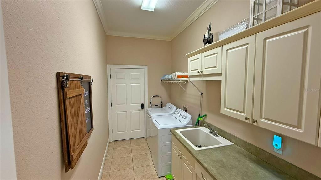 Interior, Washer