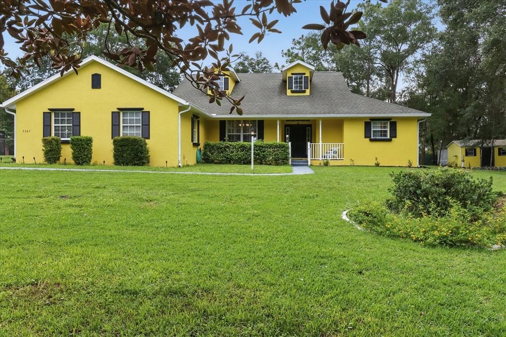 Backyard, Exterior, Facade, Ranch