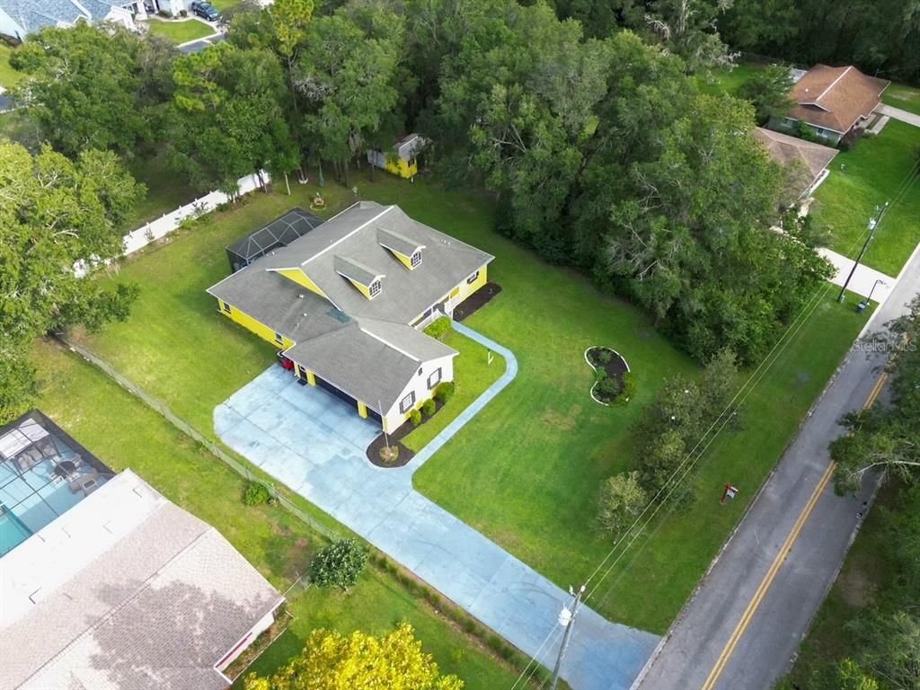 Exterior, Drone
