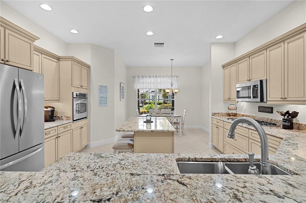 Dining room, Interior, Kitchen, Pendant Lights, Recessed Lighting