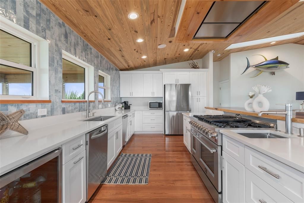 Interior, Kitchen, Recessed Lighting, Stainless Steel Appliances, Wooden Beams, Wooden Ceilings, Wood Texture Flooring