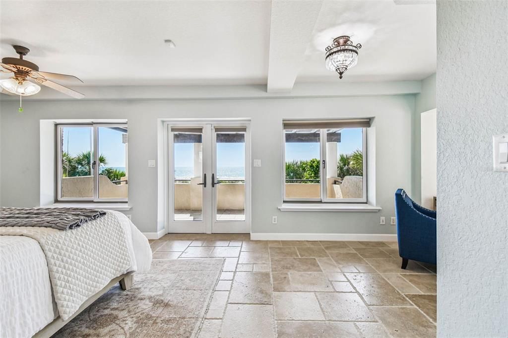 Bedroom, Interior, Water