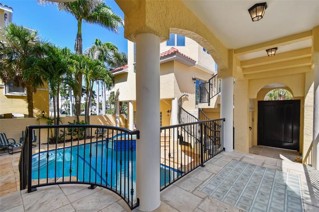 Exterior, Pool