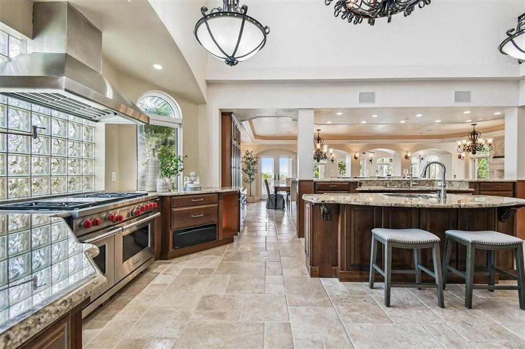 Chandelier, Interior, Kitchen, Recessed Lighting, Stainless Steel Appliances
