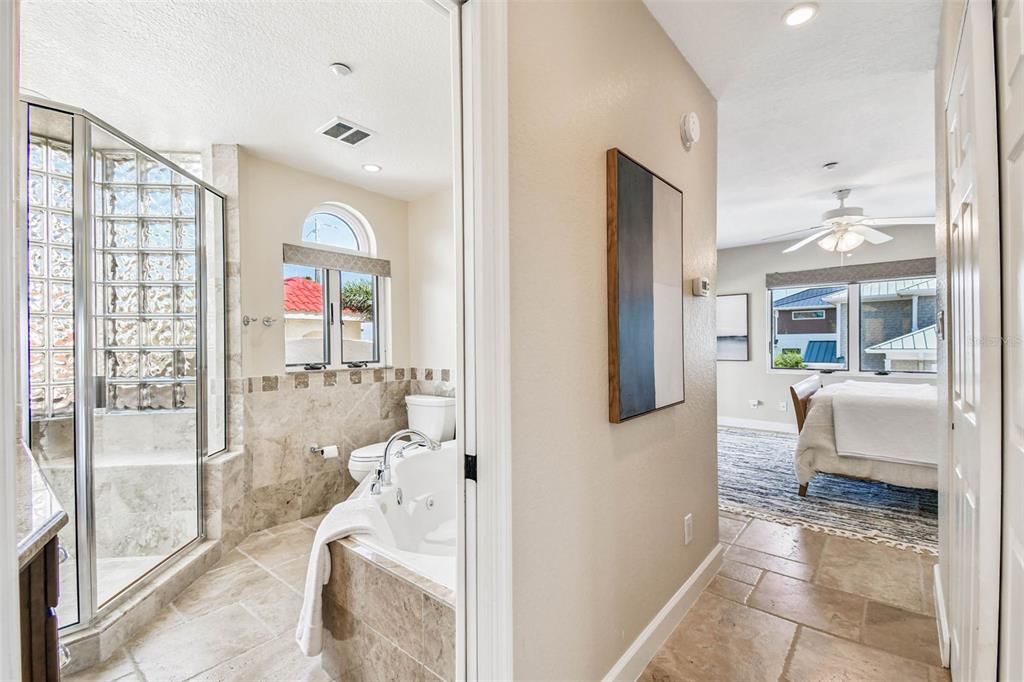 Bathroom, Bedroom, Glass Shower, Interior, Recessed Lighting