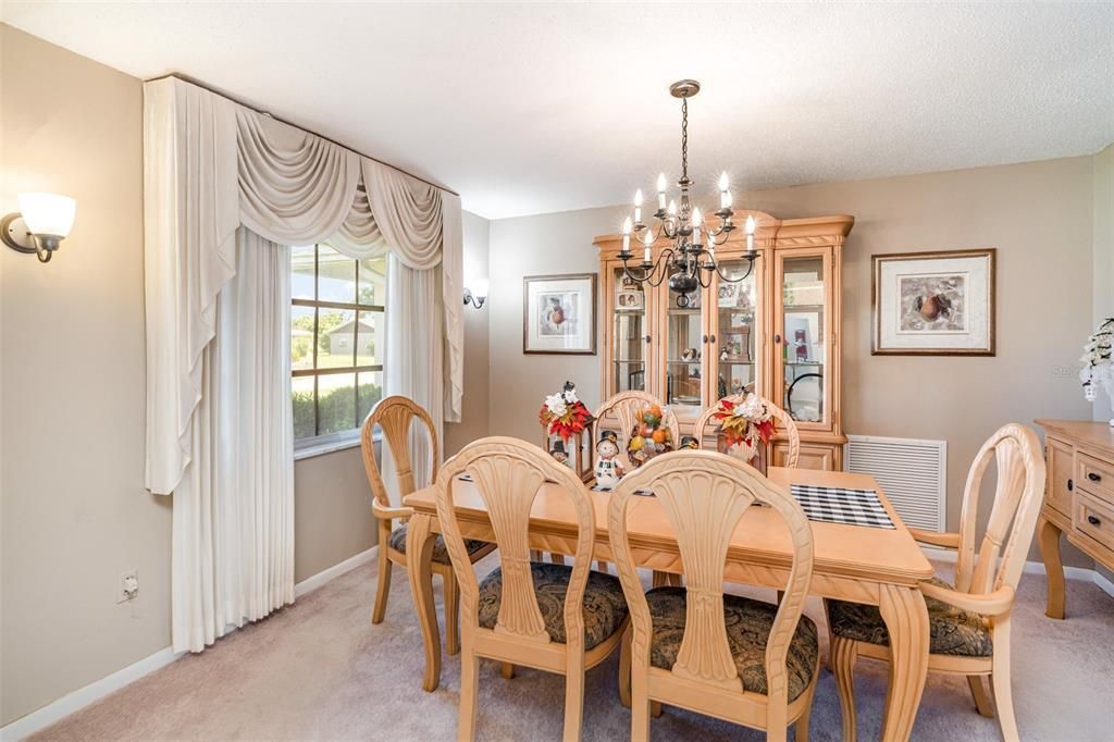 Chandelier, Dining room, Interior