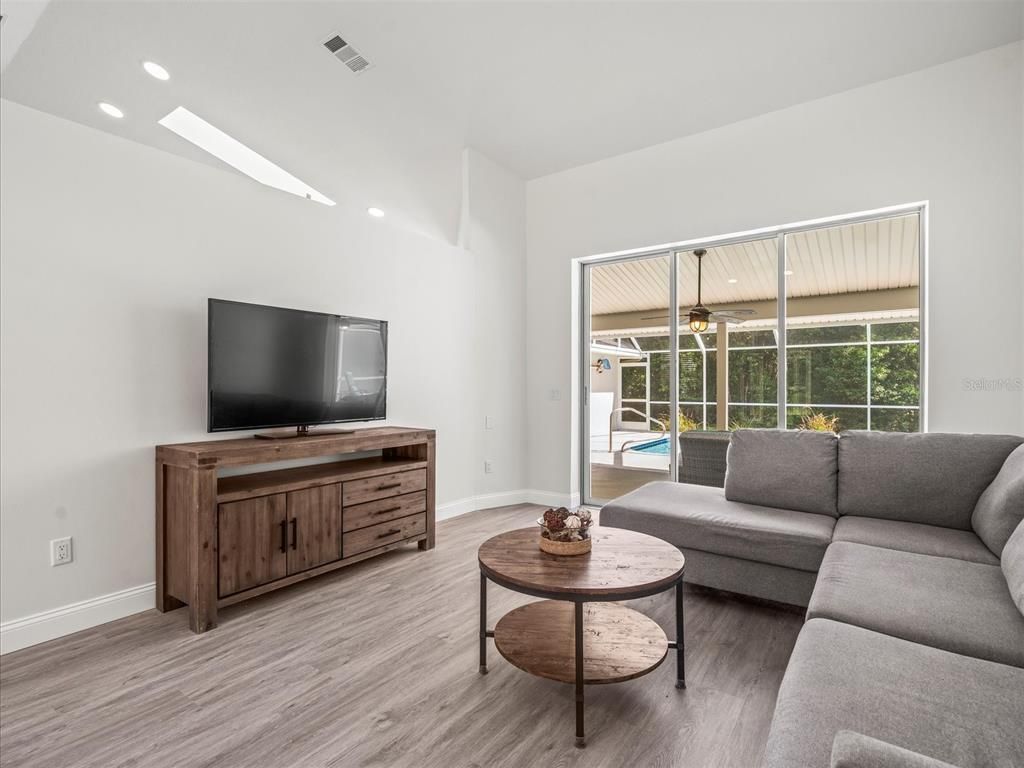 Interior, Living room, Recessed Lighting, Wood Texture Flooring