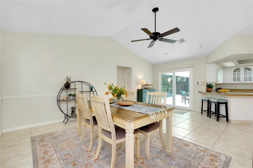 Dining room, Interior, Kitchen