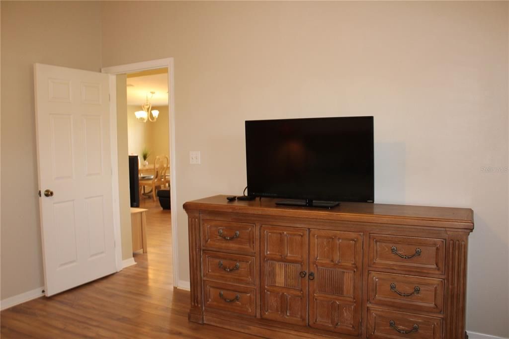 Chandelier, Interior, Wood Texture Flooring